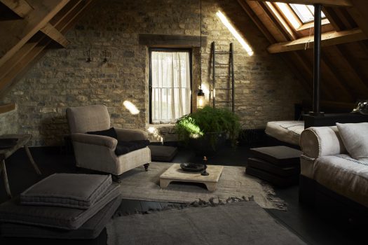 OXFORDSHIRE POOLHOUSE